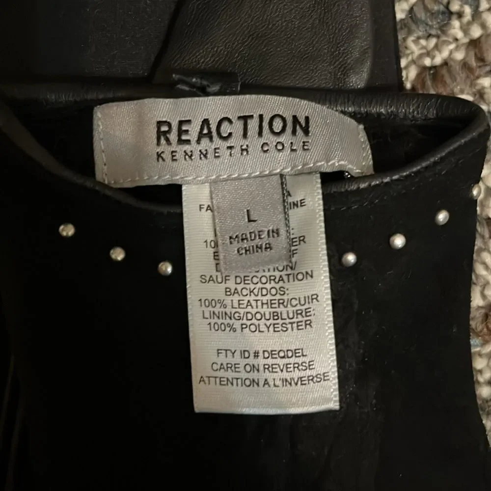 Reaction Kenneth Cole Women’s Black Studded Suede Leather Gloves L